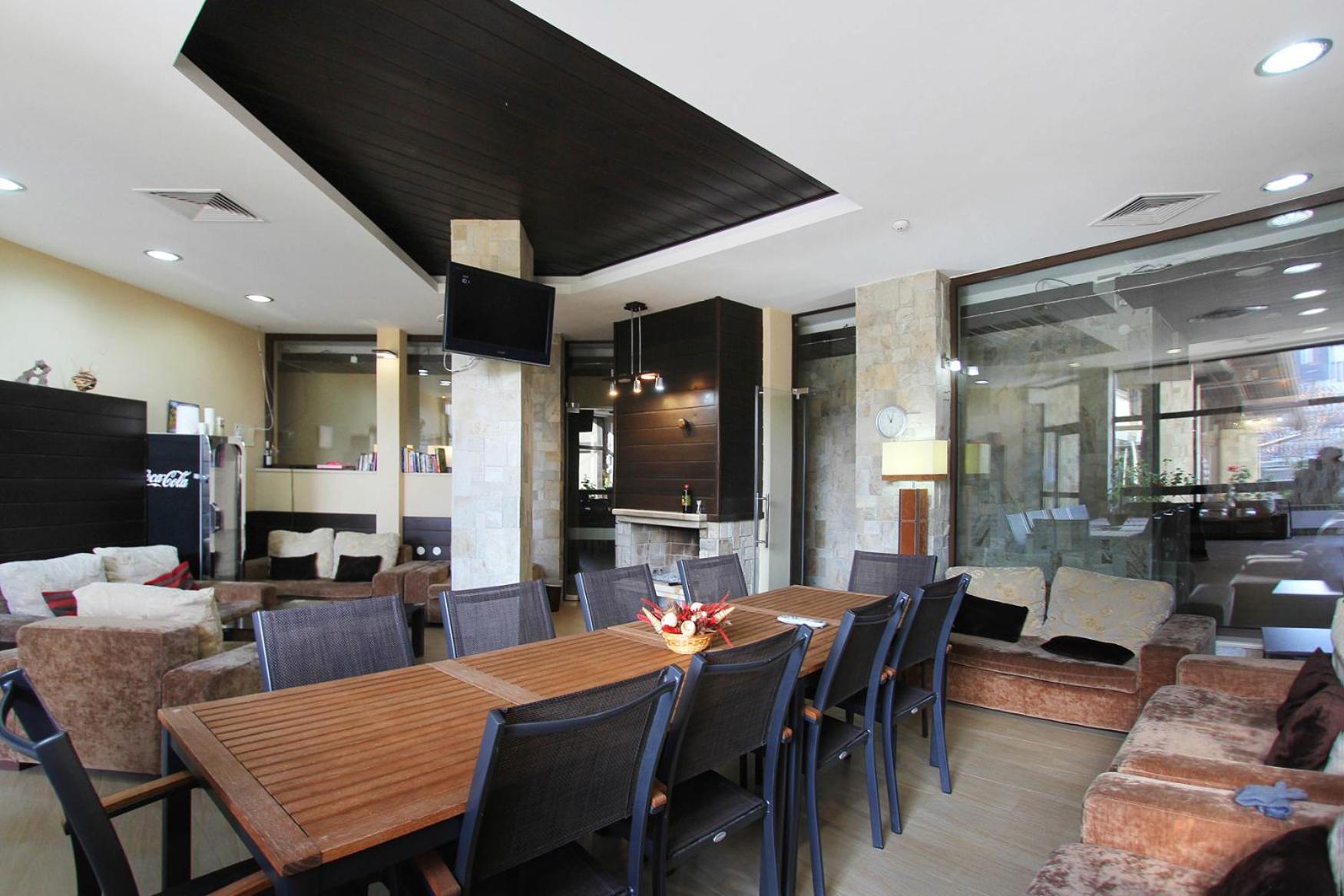 Alpine Lodge Bansko Apartments Esterno foto