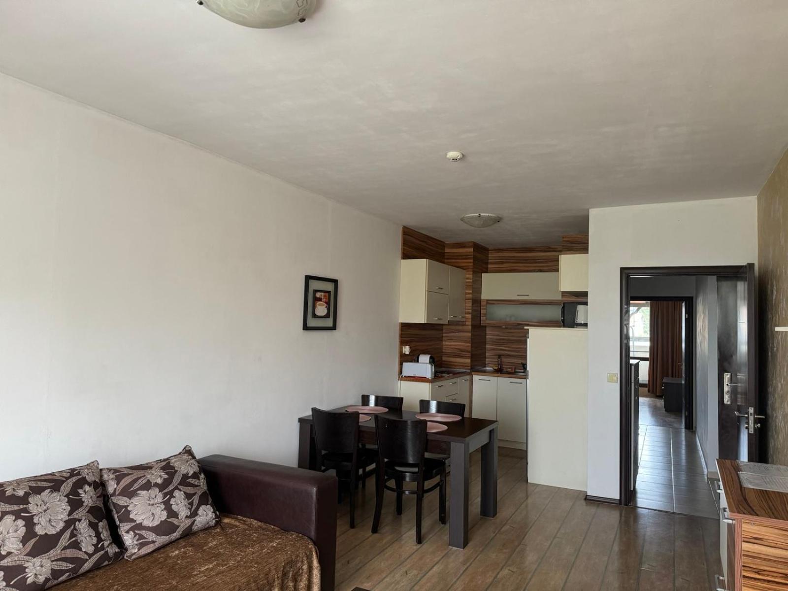 Alpine Lodge Bansko Apartments Esterno foto