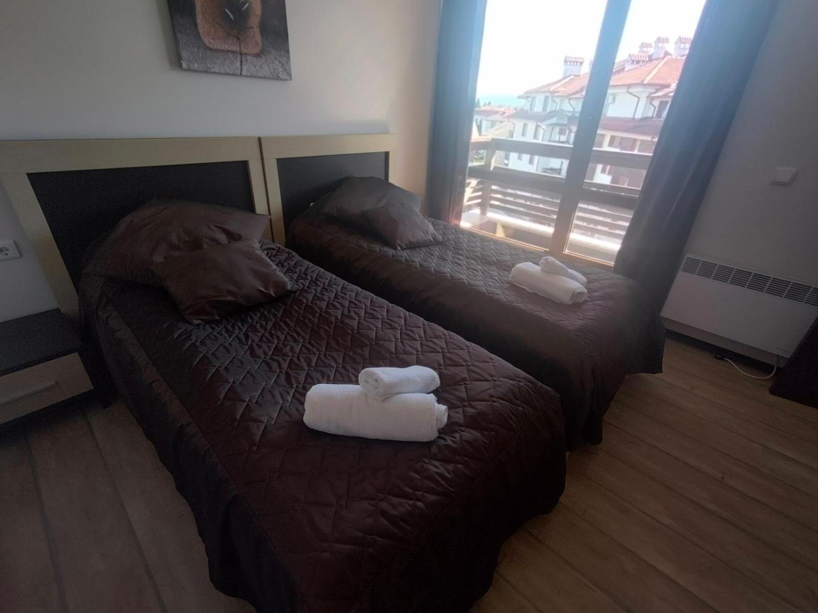 Alpine Lodge Bansko Apartments Esterno foto