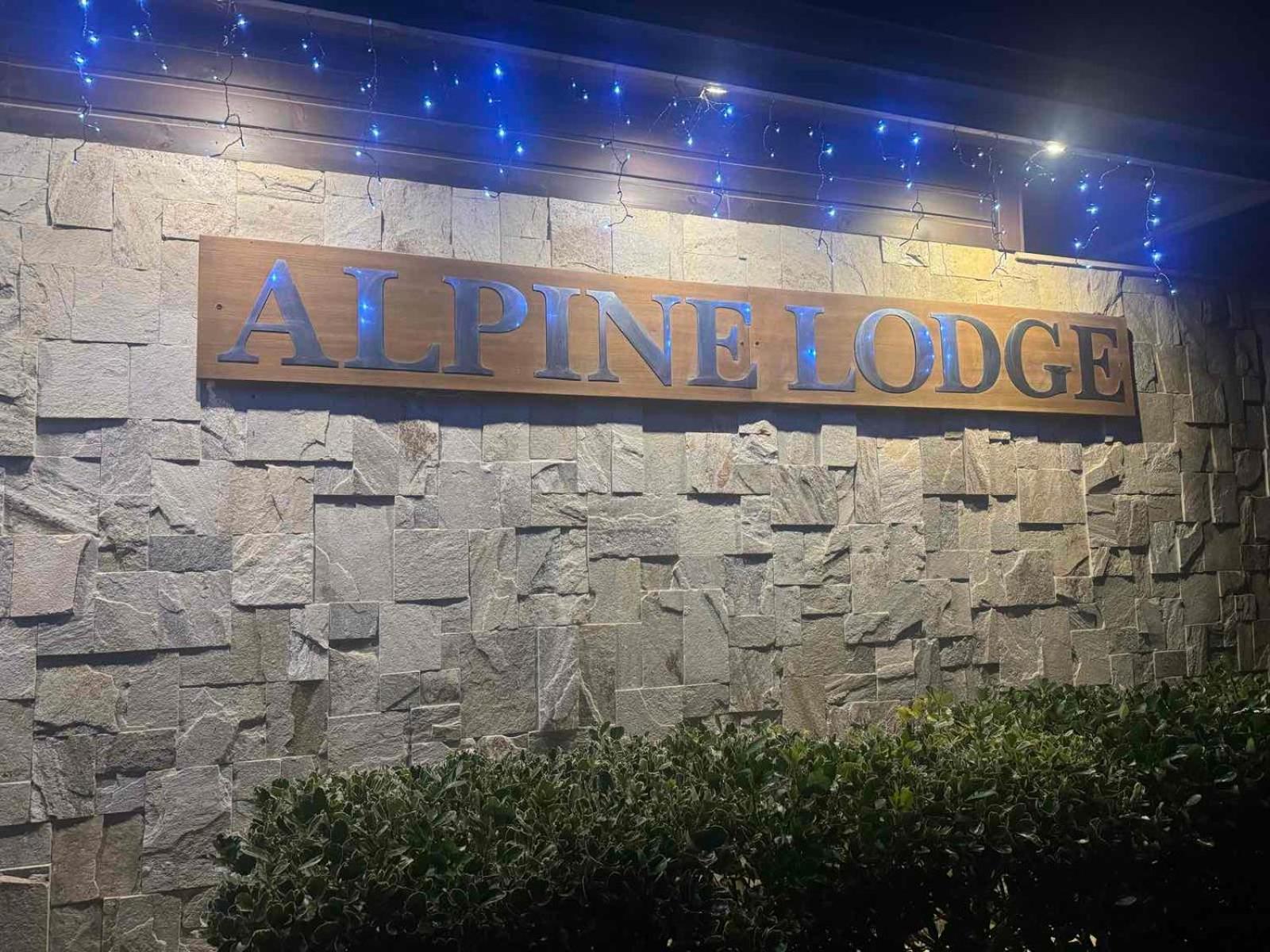 Alpine Lodge Bansko Apartments Esterno foto